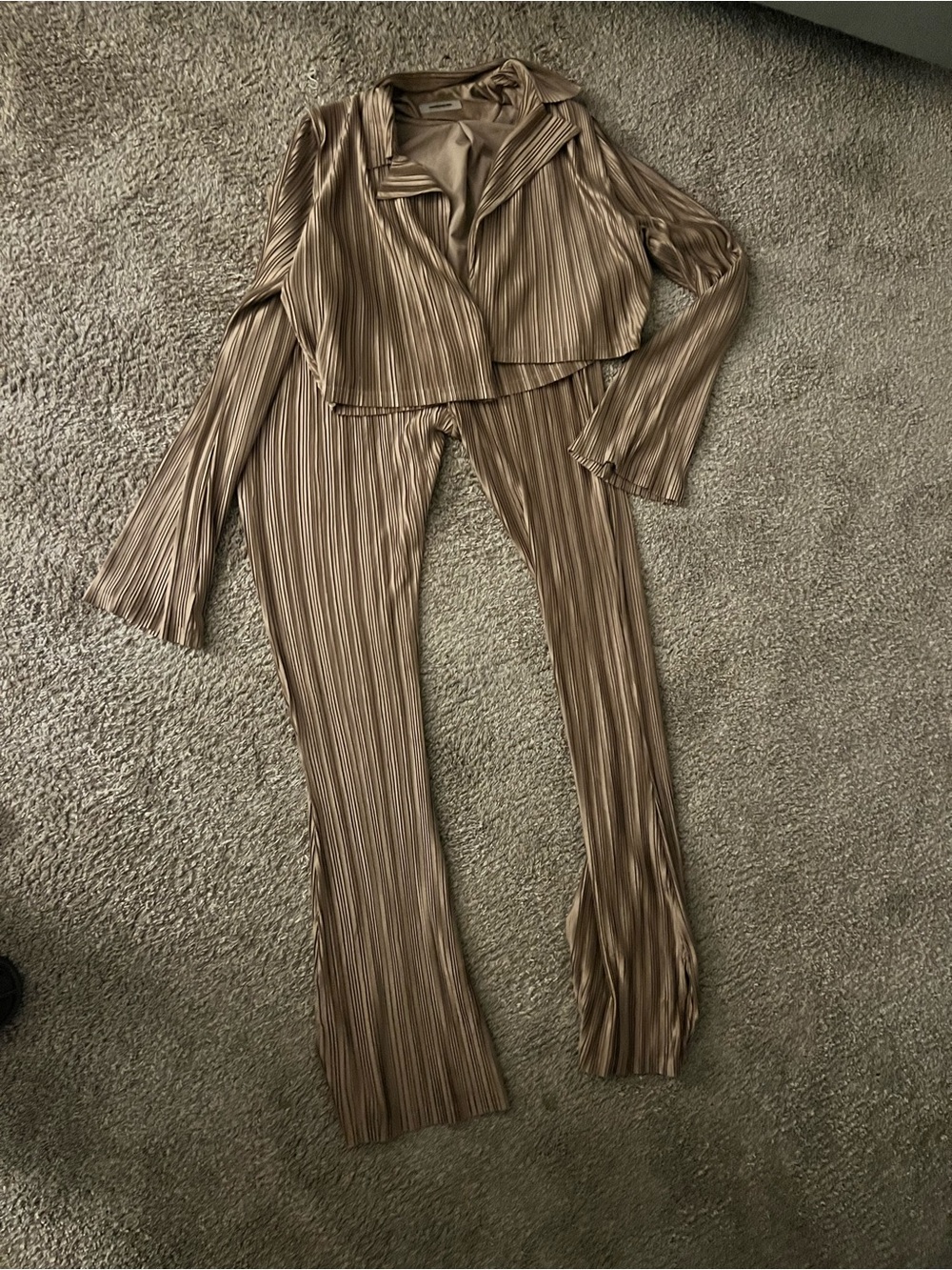 Maniere De Voir Pleated Two-Piece Set - Brown